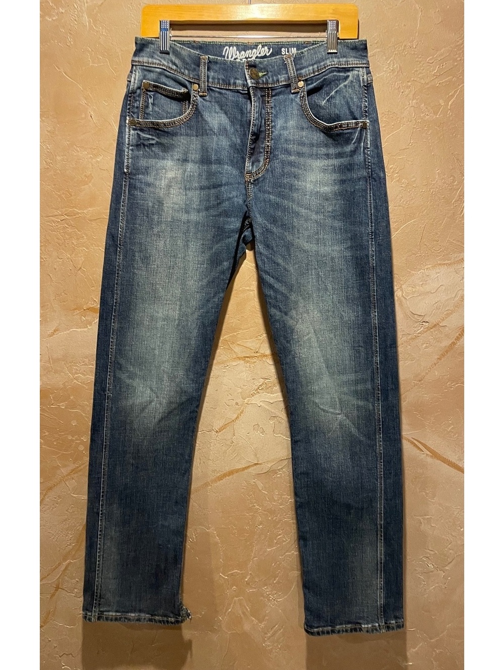 Wrangler Retro Slim Straight 30x32 cowgirl